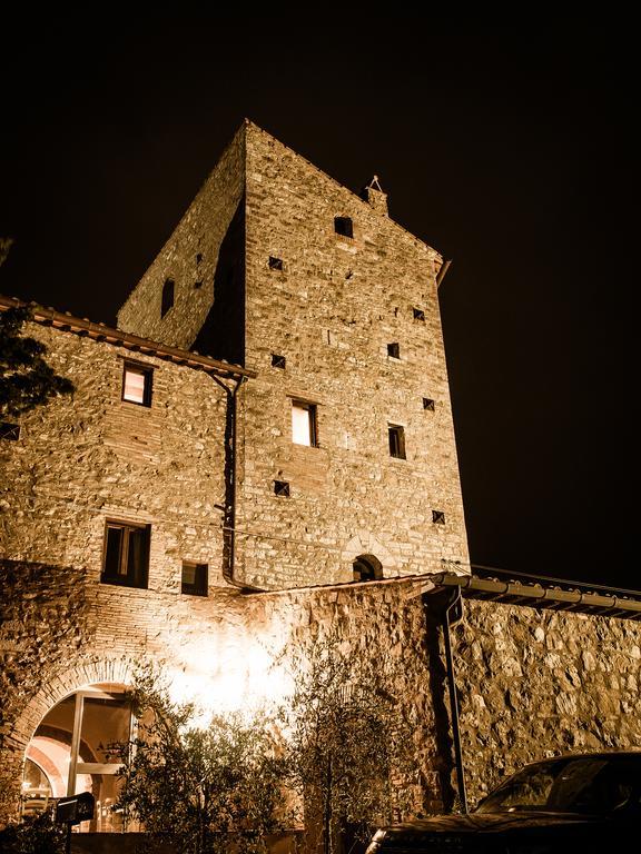 منزل الضيف Montebagnolo  في Torre Valbiancara المظهر الخارجي الصورة